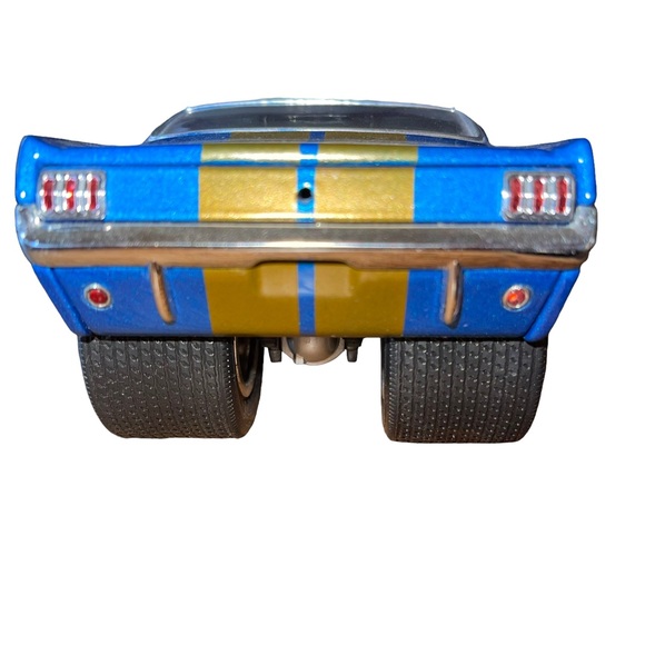 Vtg 2003 1966 Ford Mustang GT 350 Shelby Muscle Machines 1:18 Blue/Gold Stripe - Picture 13 of 13